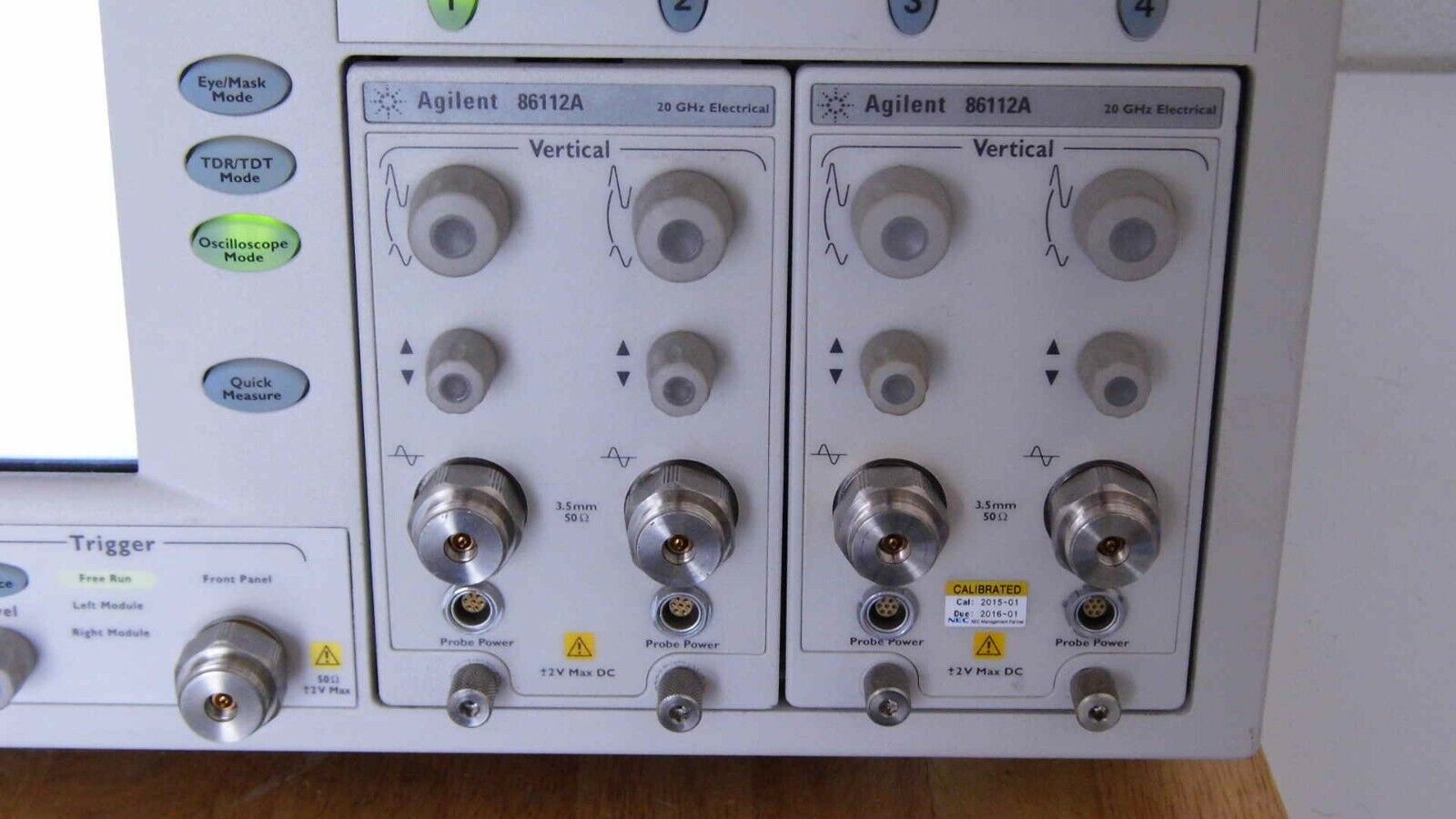 Agilent 86100A Infinium DCA Wide-Bandwidth Oscilloscope Agilent 86100A Infinium DCA Wide-Bandwidth Oscilloscope